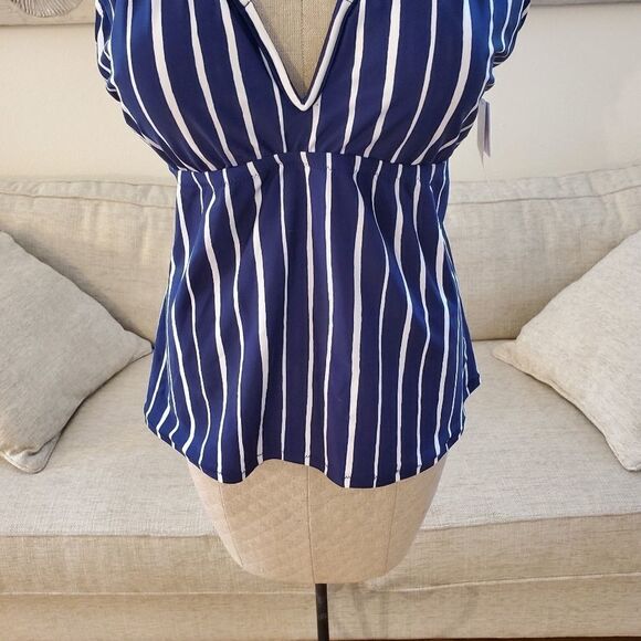 Raisins Curve Shore Thing Tanzania Tankini Top 18W - Picture 5 of 11